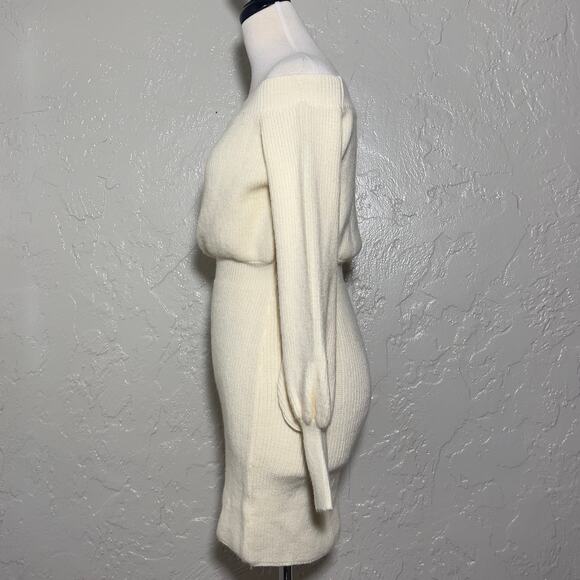 Line & Dot Off-Shoulder Knit Sweater Dress - Small - Picture 6 of 11